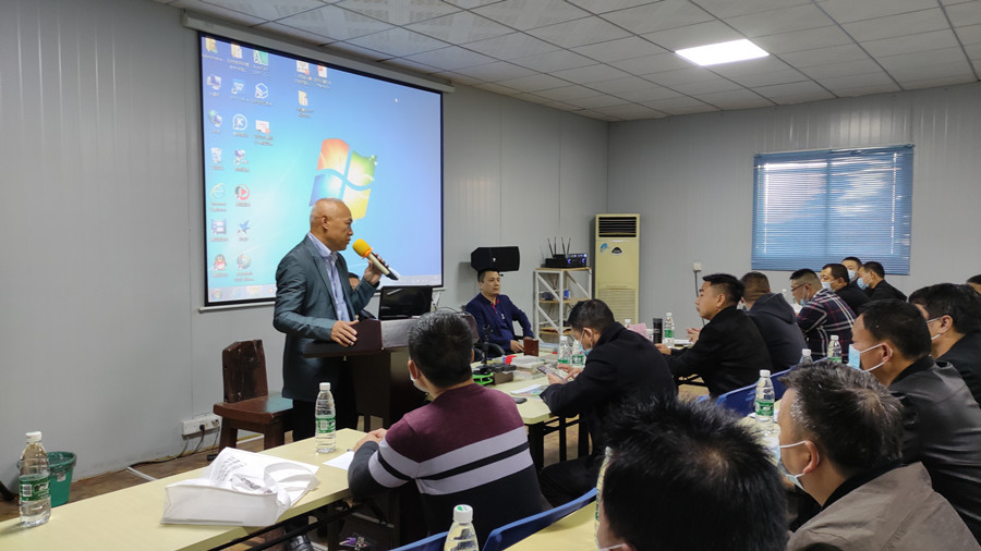 广东省地坪协会吴会长讲述无机磨石发展史 广东省地坪协会吴会长讲述无机磨石发展史